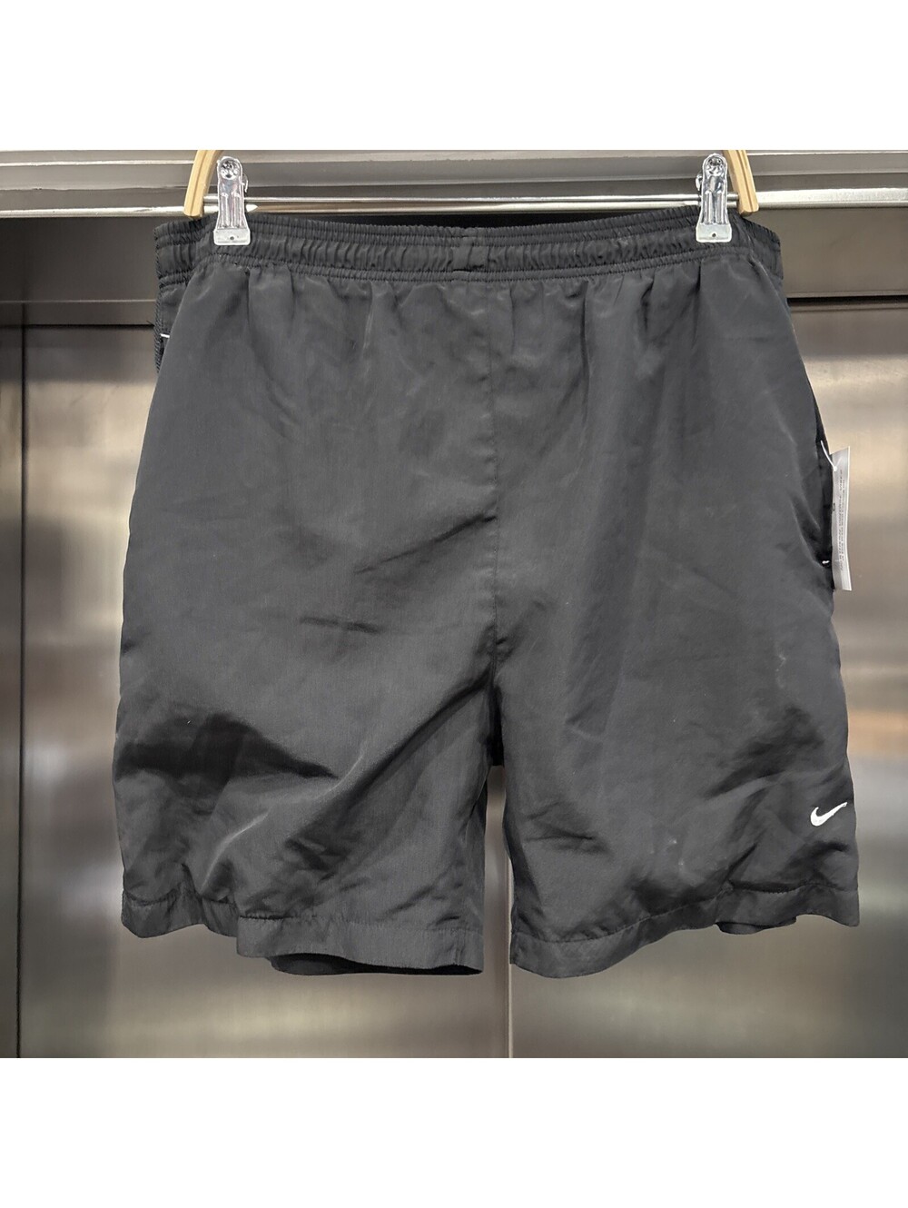 Vintage Y2K Nike Black Mid Shorts Men’s Sz  L